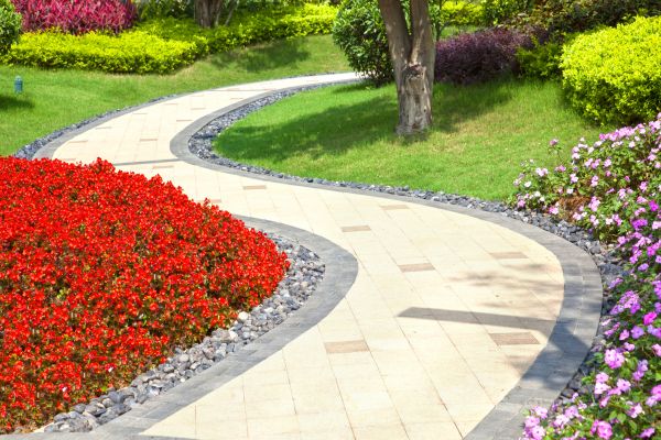 Garden Walkway Installation in Las Vegas